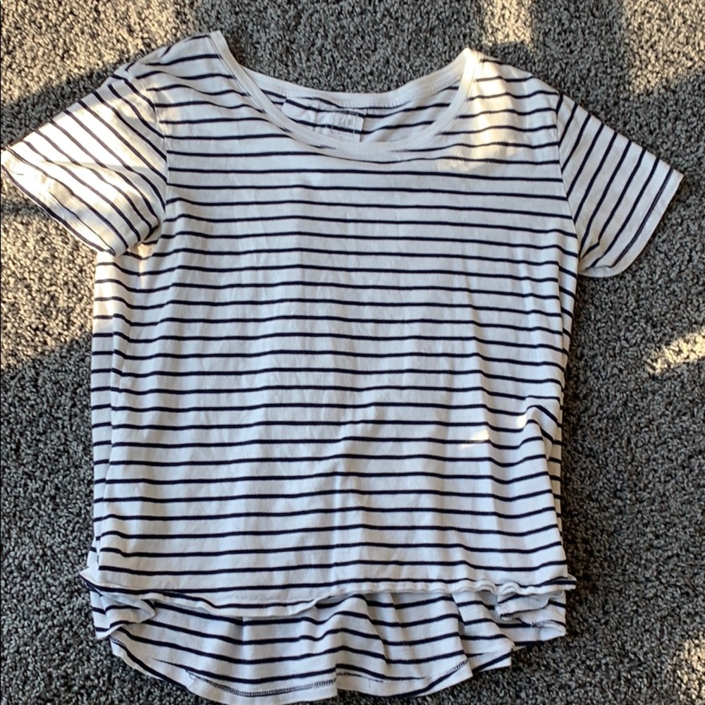 Women’s M Gap Striped T Shirt